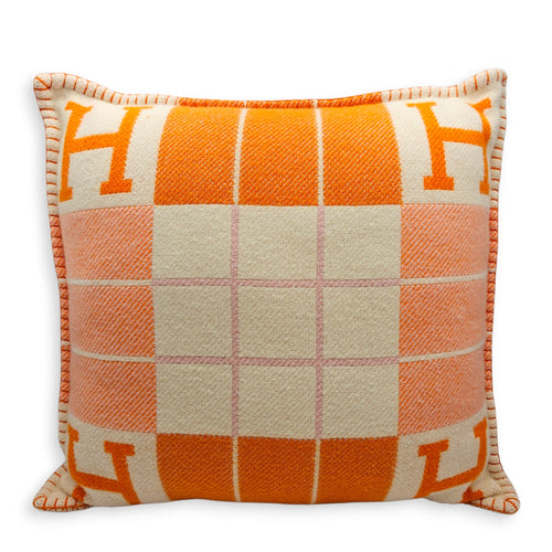 Avalon III Pillow PM Mandarine/Rouge Pivoine Homeware CL2602-19316 1