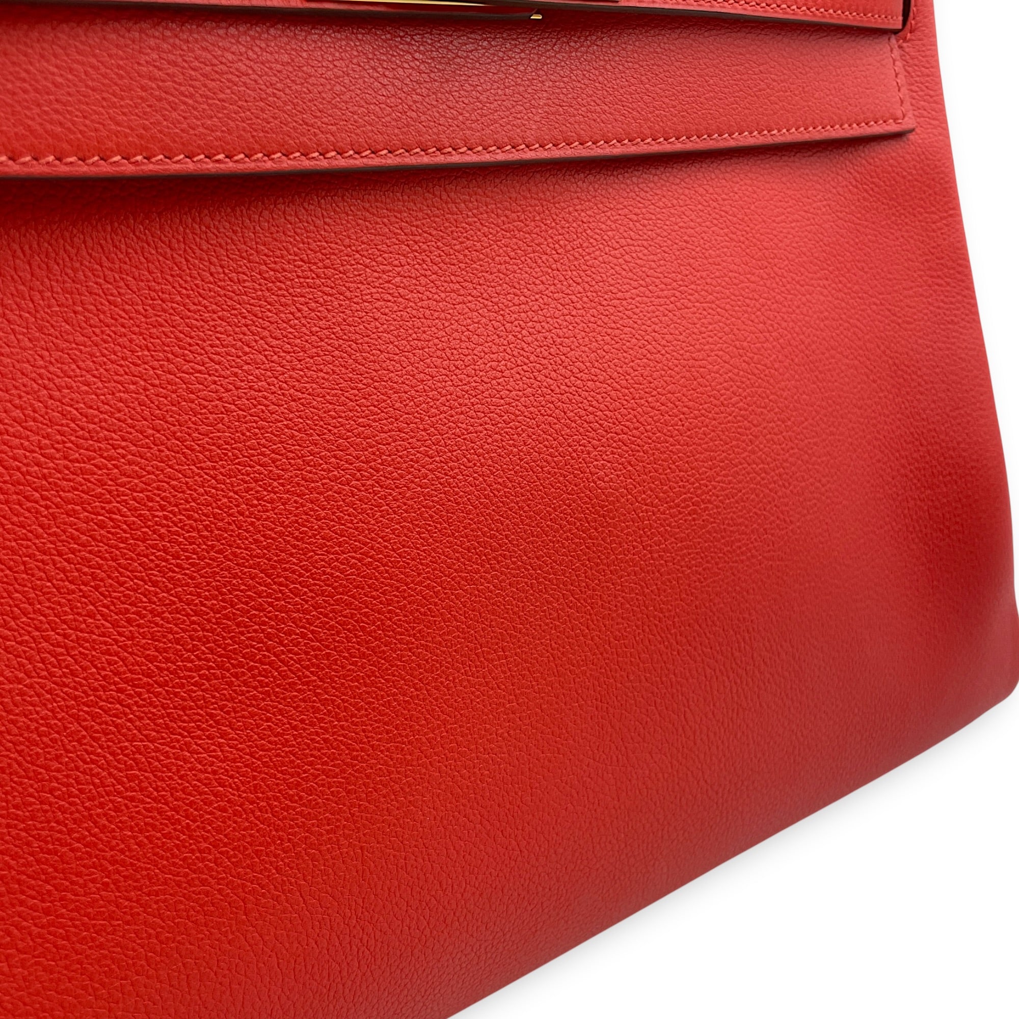 Kelly 32 Rouge Tomate in Evercolor Gold hardware