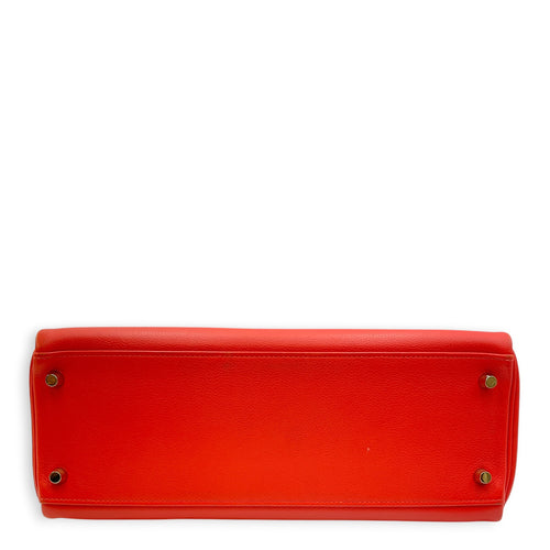 Kelly 32 Rouge Tomate in Evercolor Gold hardware
