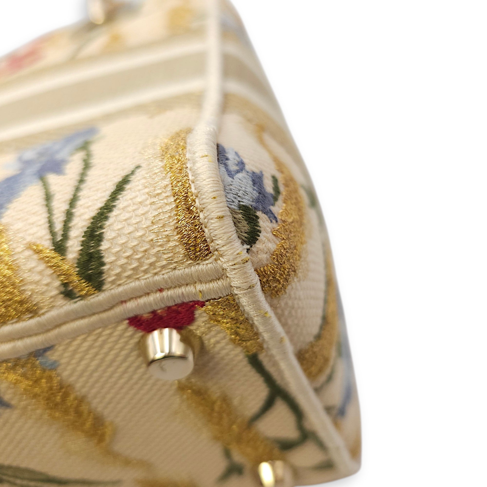 Lady Dior D-Lite with Floral Pattern Medium Beige Top Handle Bag in Canvas Gold hardware CL2602-19323 6