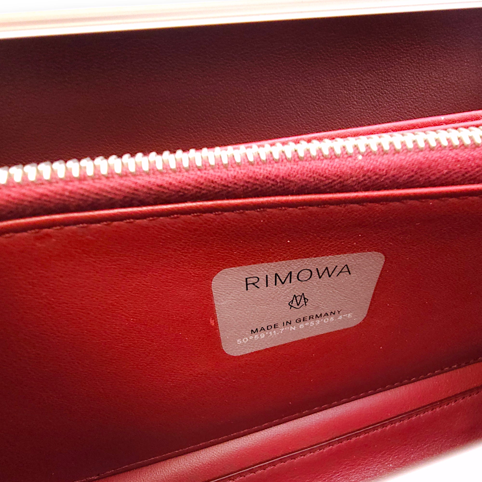 Dior x Rimowa Personal Clutch on Strap In Aluminium Pink 19cm Pink Clutch in Aluminium Silver hardware