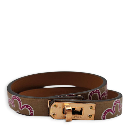 Mini Kelly Double Tour Lucky Daisy Bracelet. Sz:T2 Chai Bracelet in Swift Rose Gold hardware CL2602-19344 1