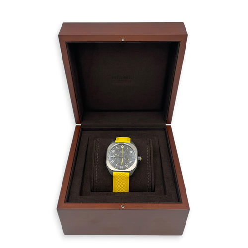 H08 Chronograph Watch CL2602-19374 4