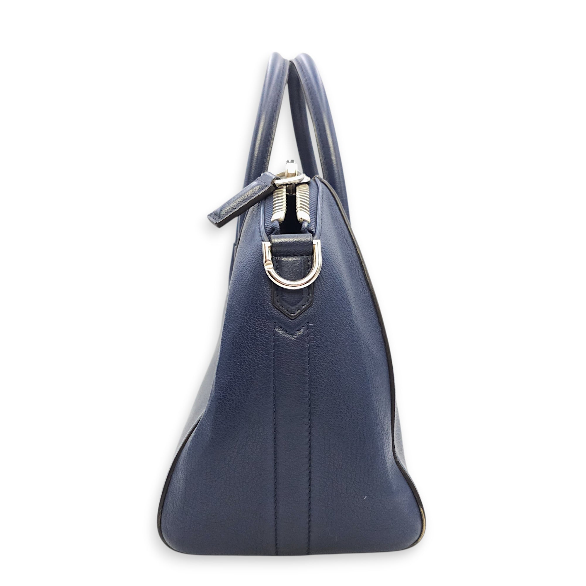 Antigona Small Blue Shoulder Bag in Calfskin Silver hardware CL2602-19438 8
