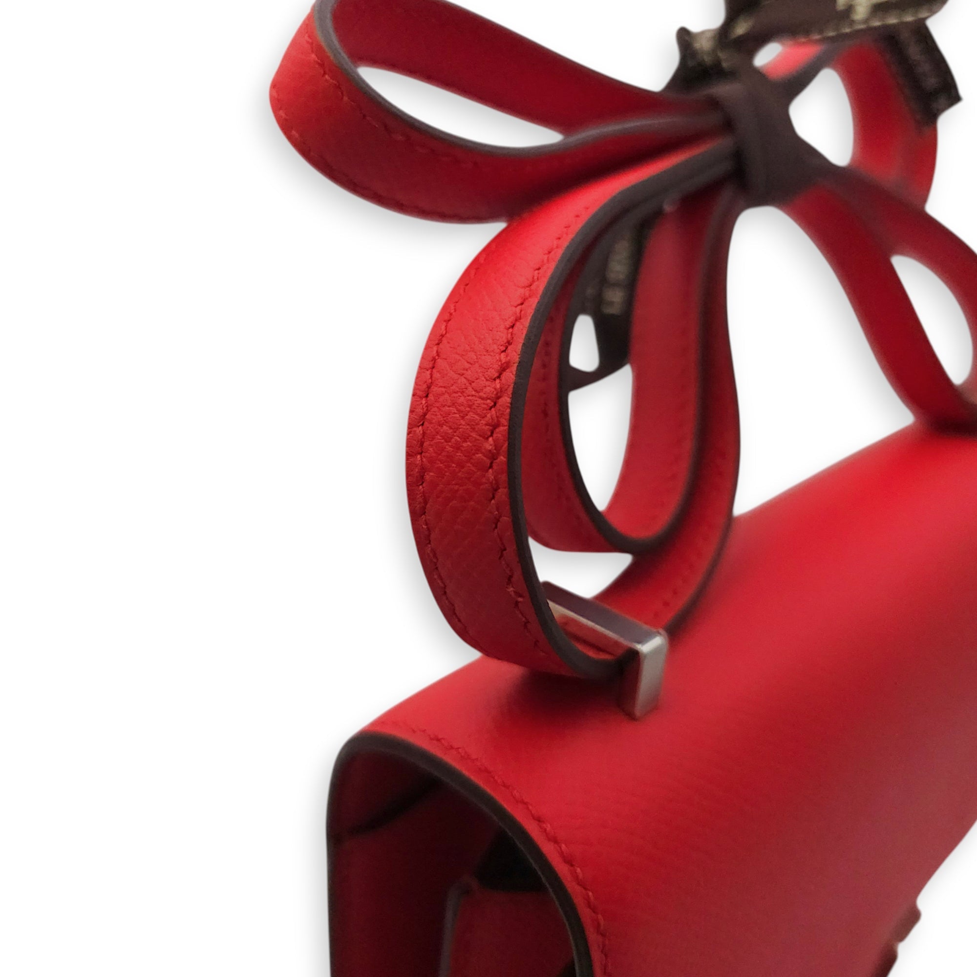 Constance 18 Rouge De Coeur in Epsom Enamel hardware CL2602-19491 8