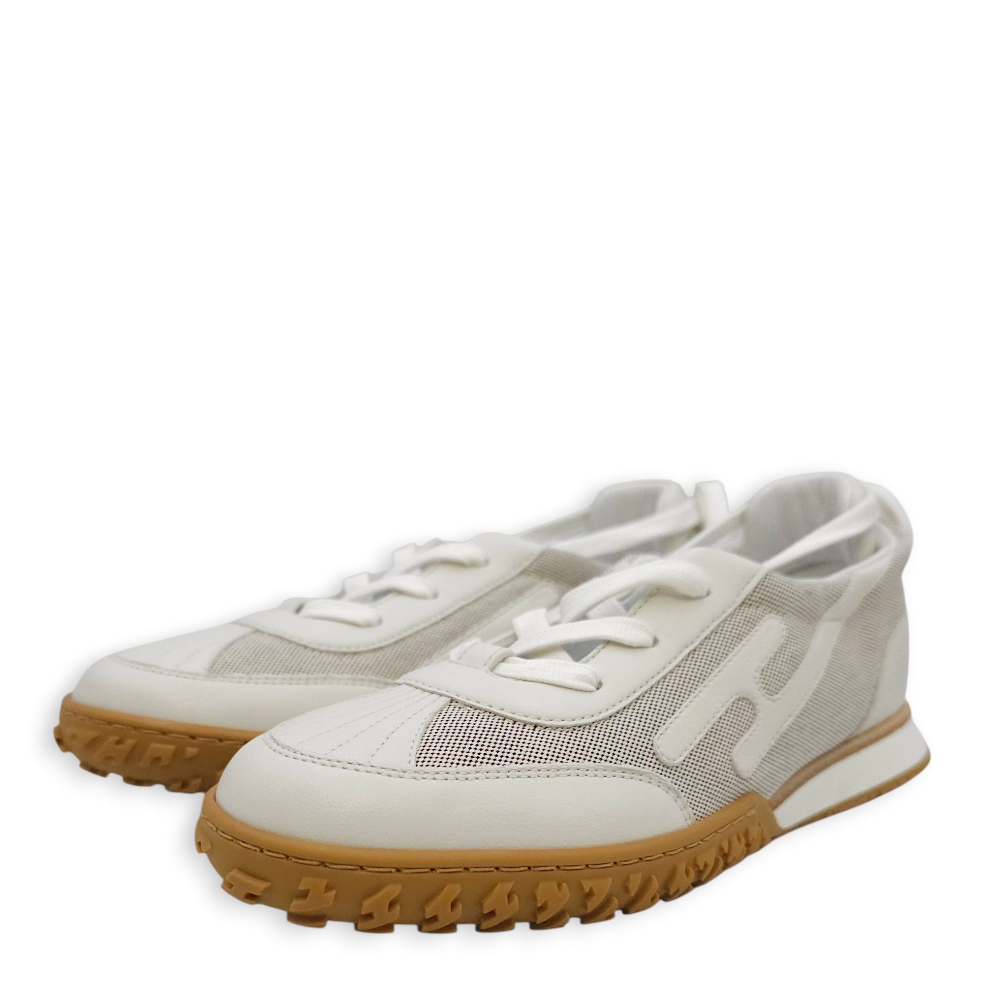Mascot Sneaker 37 Blanc/Prunoir Sneakers in Calfskin