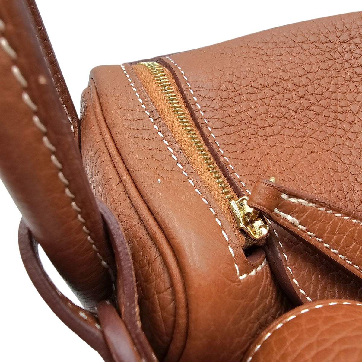 Lindy Mini Gold in Clemence Gold hardware