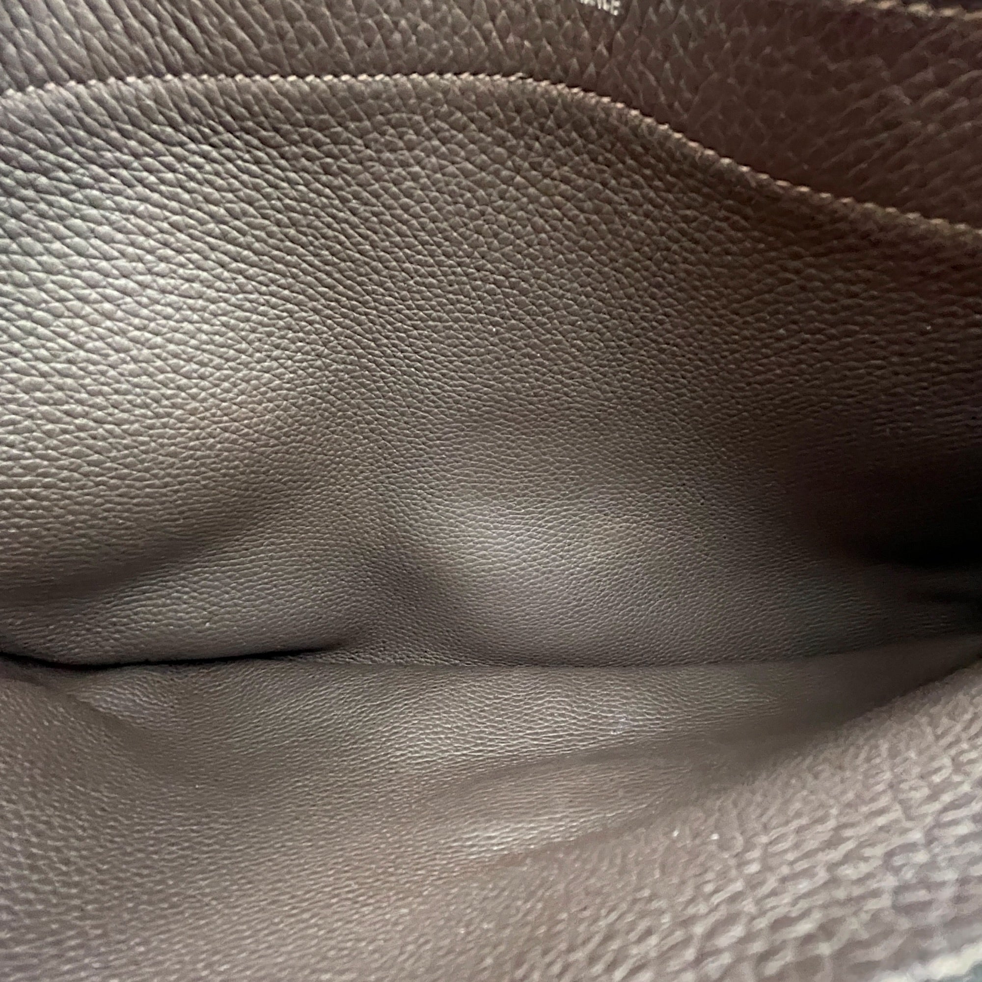 Sac a Depeches 41 Ebene in Fjord Palladium hardware