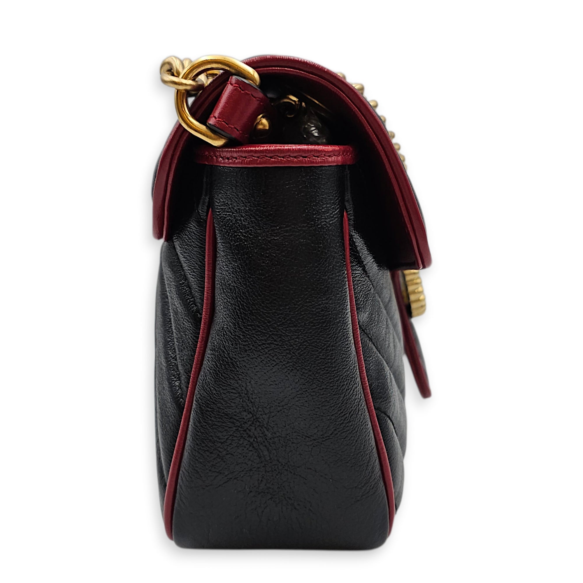 Marmont Matelasse Black Shoulder Bag in Calfskin Gold hardware CL2603-19864 4