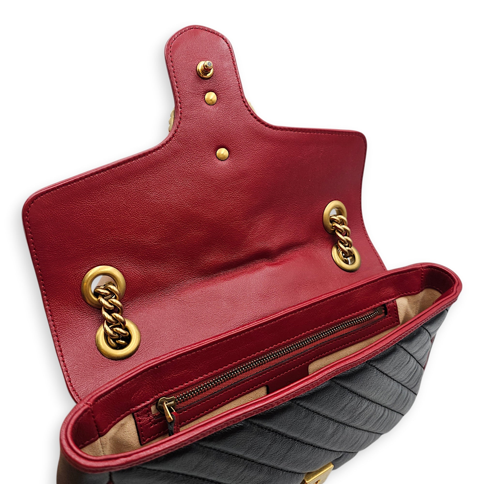 Marmont Matelasse Black Shoulder Bag in Calfskin Gold hardware CL2603-19864 6