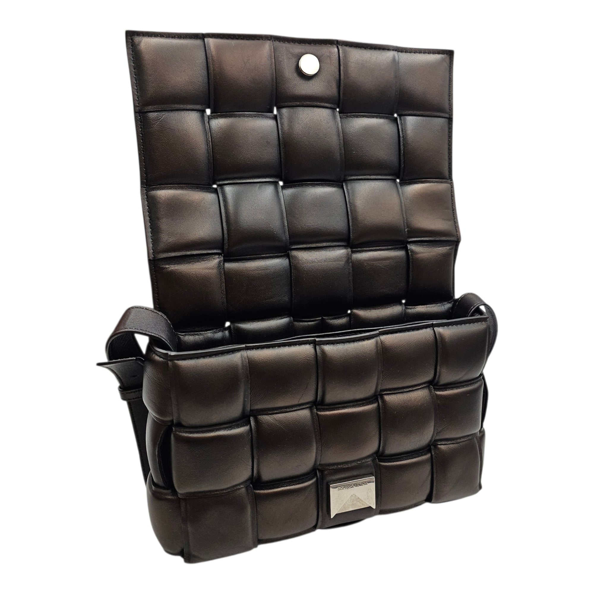 Padded Cassette 25cm  Black Crossbody Bag in Calfskin Silver hardware CL2603-19866 6