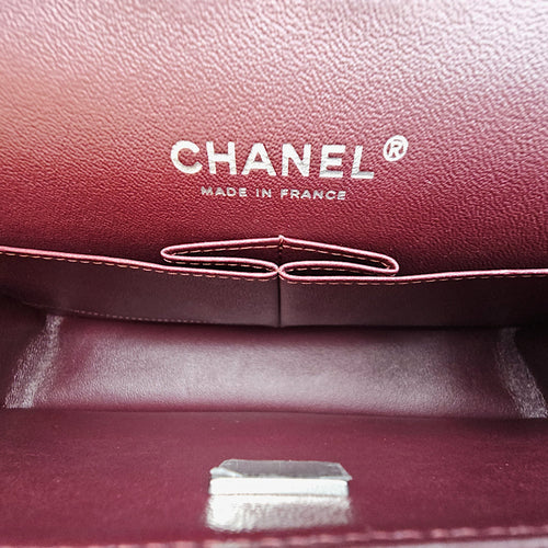 Classic Flap (Double Flap) Medium Black Shoulder Bag in Caviar Leather Silver hardware CL2603-19901 6