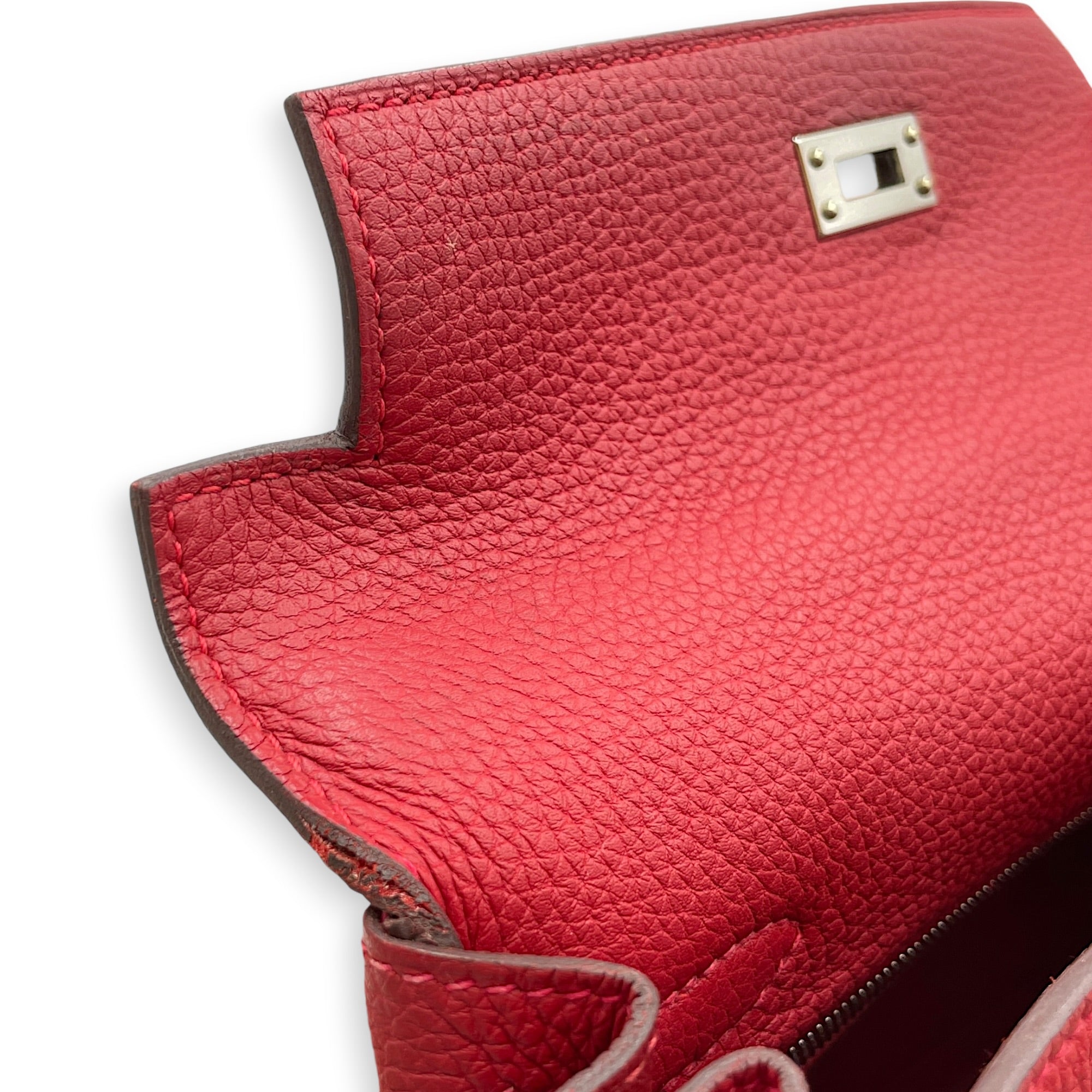 Kelly 25 Rouge Vif in Togo Palladium hardware