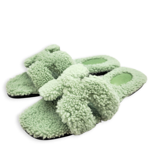 Oran 37.5 Vert d'eau Sandals in Shearling CL2603-19973 2