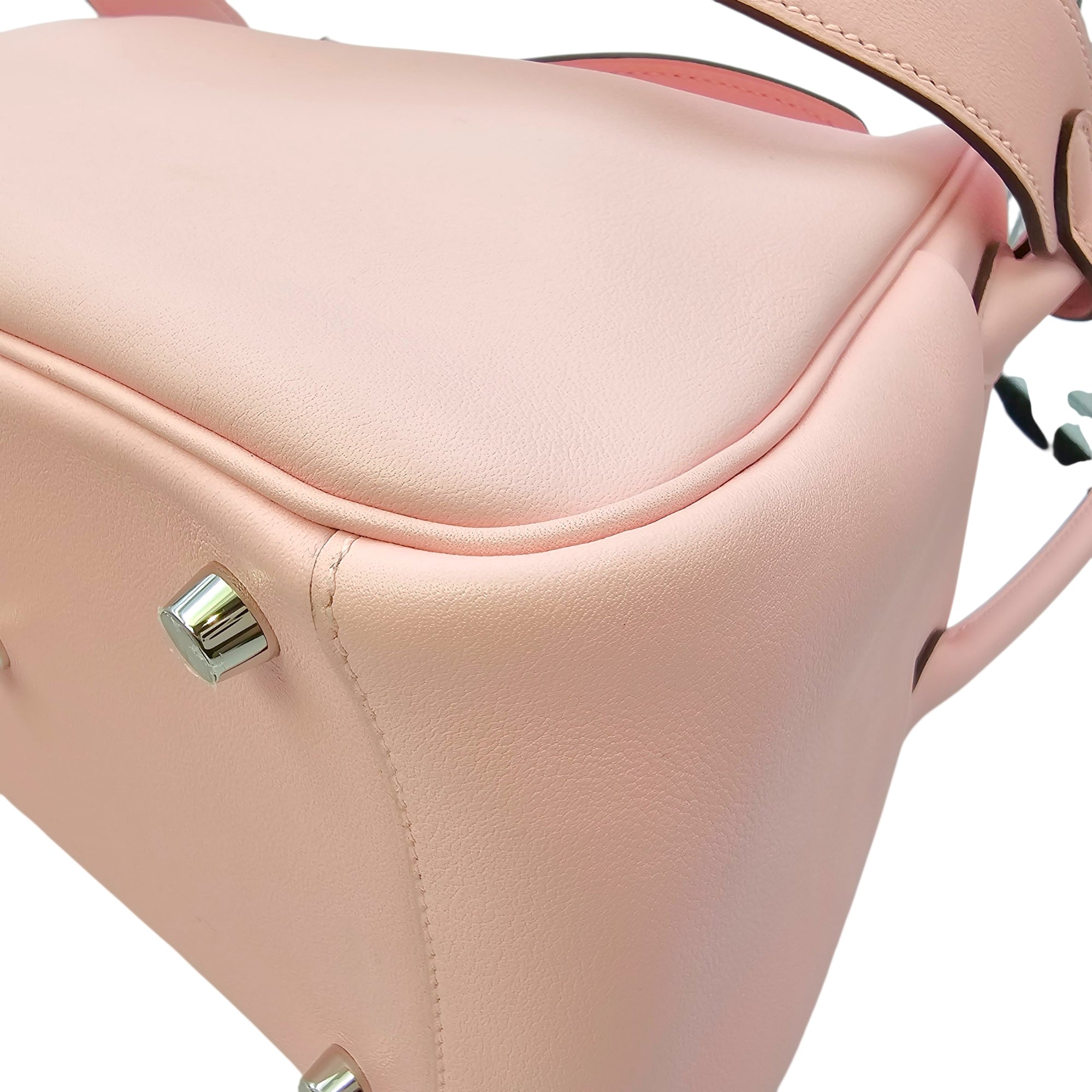 Lindy 26 Rose Sakura  in Swift Palladium hardware