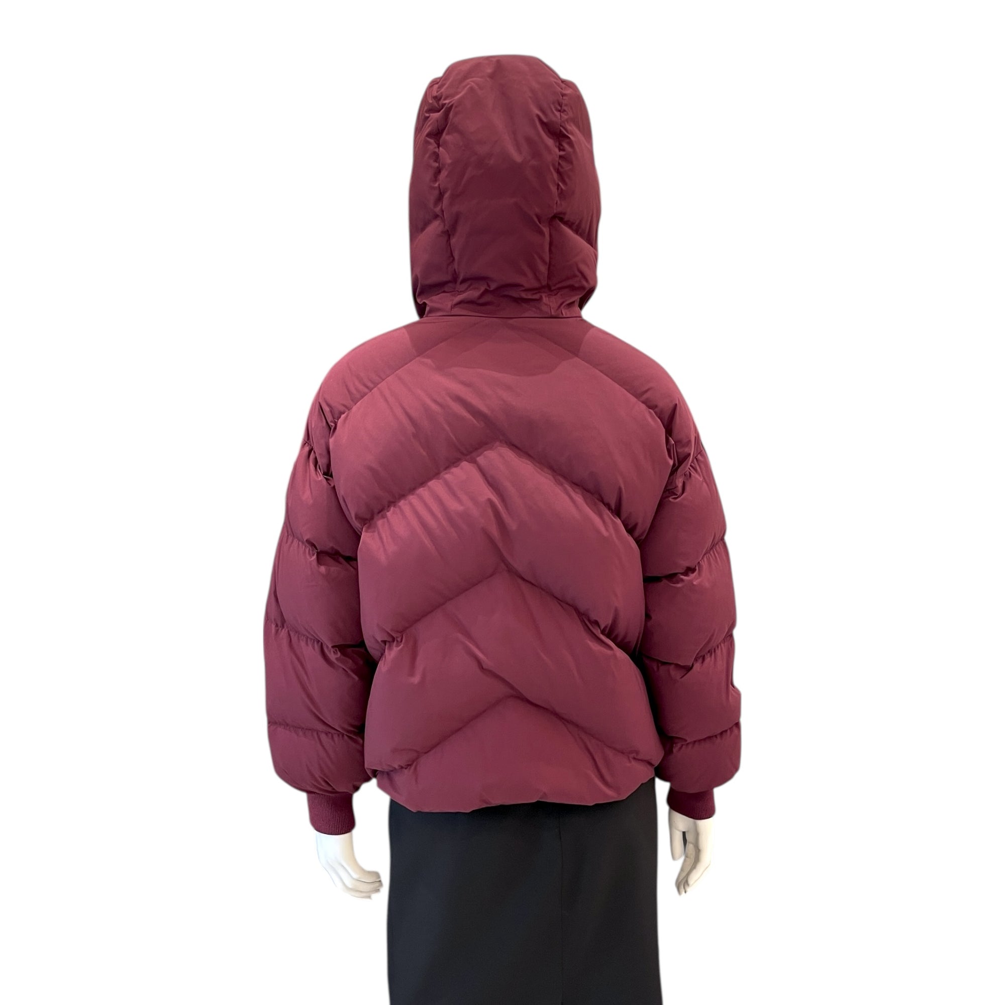 Puffer Jacket Size 34 Red Ready-To-Wear Silver hardware