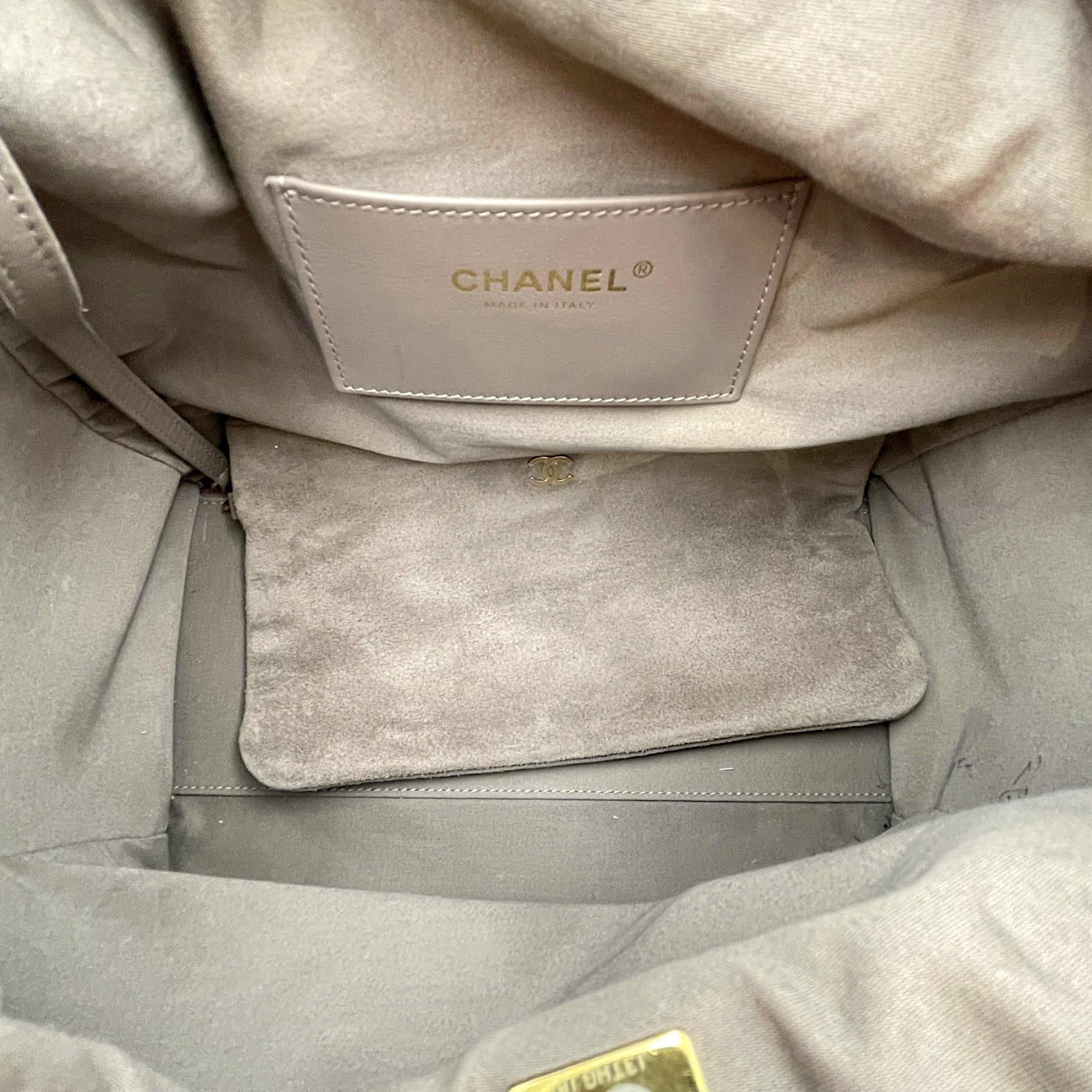 C25 Medium Brown Shoulder Bag in Suede Leather Gold hardware CL2603-20212 6