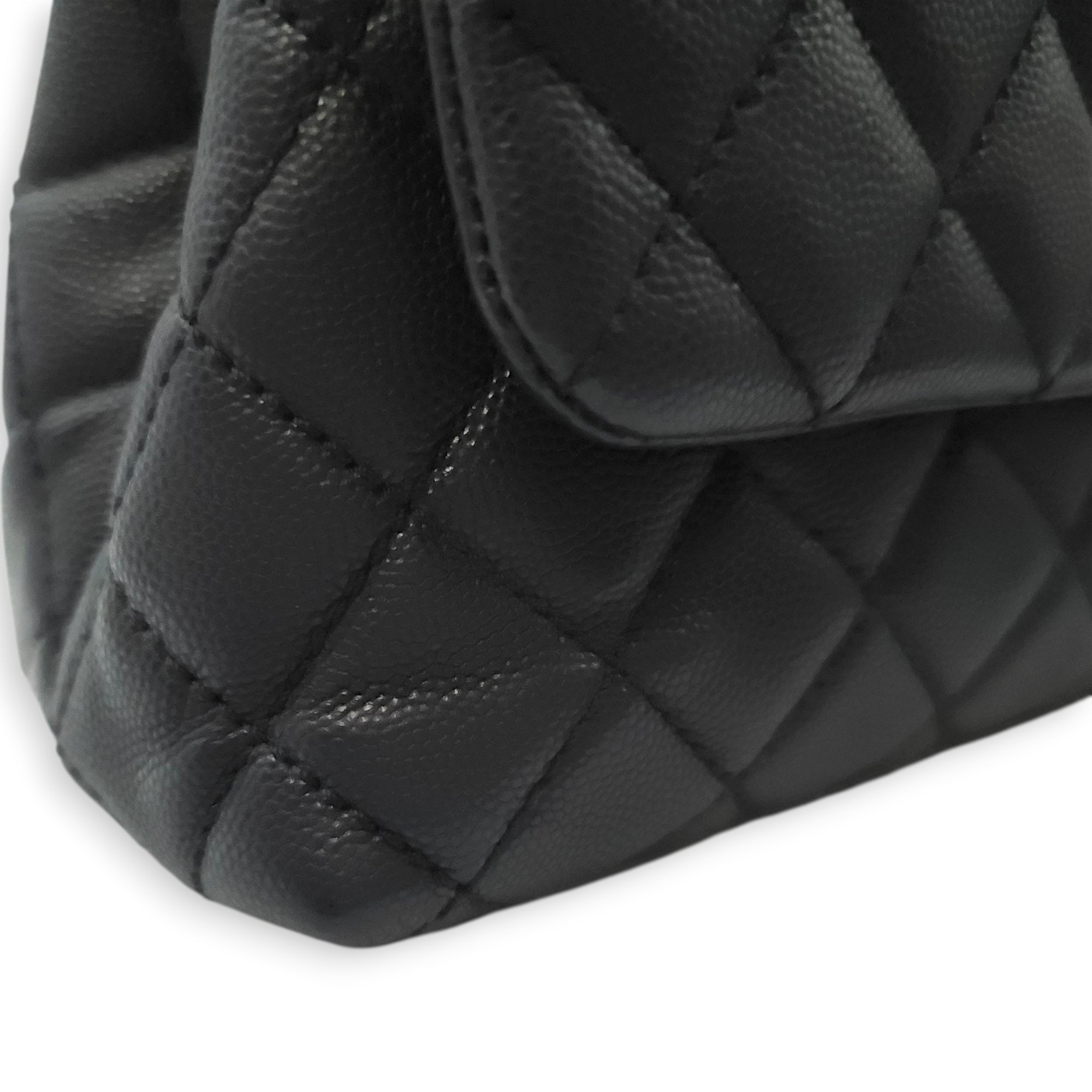 Coco Top Handle with Lizard Leather Small Black in Caviar Leather Gold hardware CL2603-20270 14