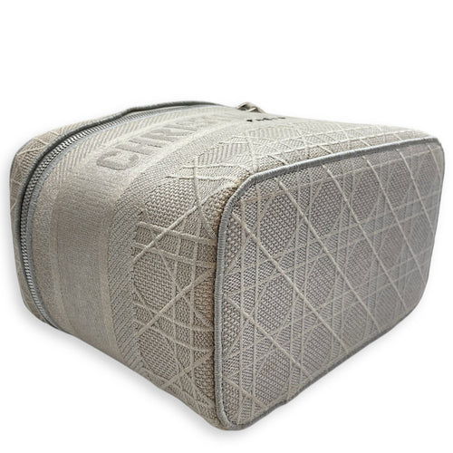 Diortravel Grey Vanity Case in Canvas Silver hardware CL2603-20374 10