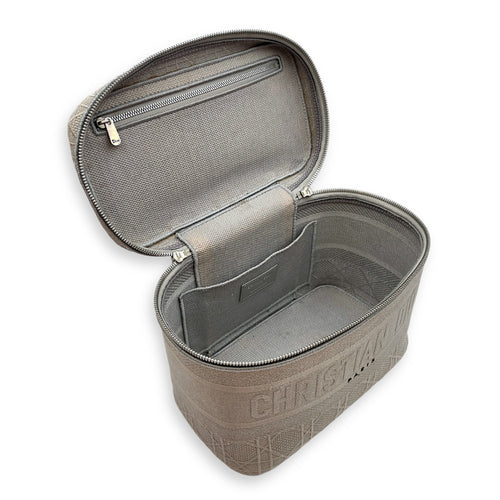 Diortravel Grey Vanity Case in Canvas Silver hardware CL2603-20374 5