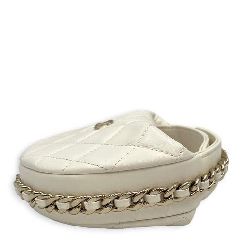 Quilted Chain Around Pouch Mini White Clutch in Lambskin Gold hardware CL2603-20439 4