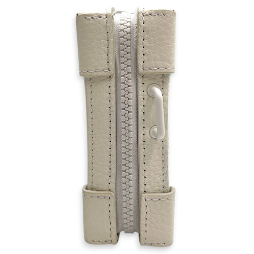 Friends Soft Trunk Wallet White Crossbody Bag in Calfskin Coated Metal hardware CL2603-20518 3