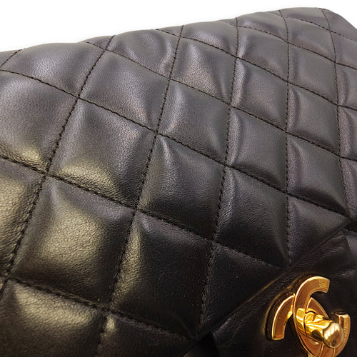 Classic Jumbo Flap 30 Black Shoulder Bag in Lambskin Gold hardware