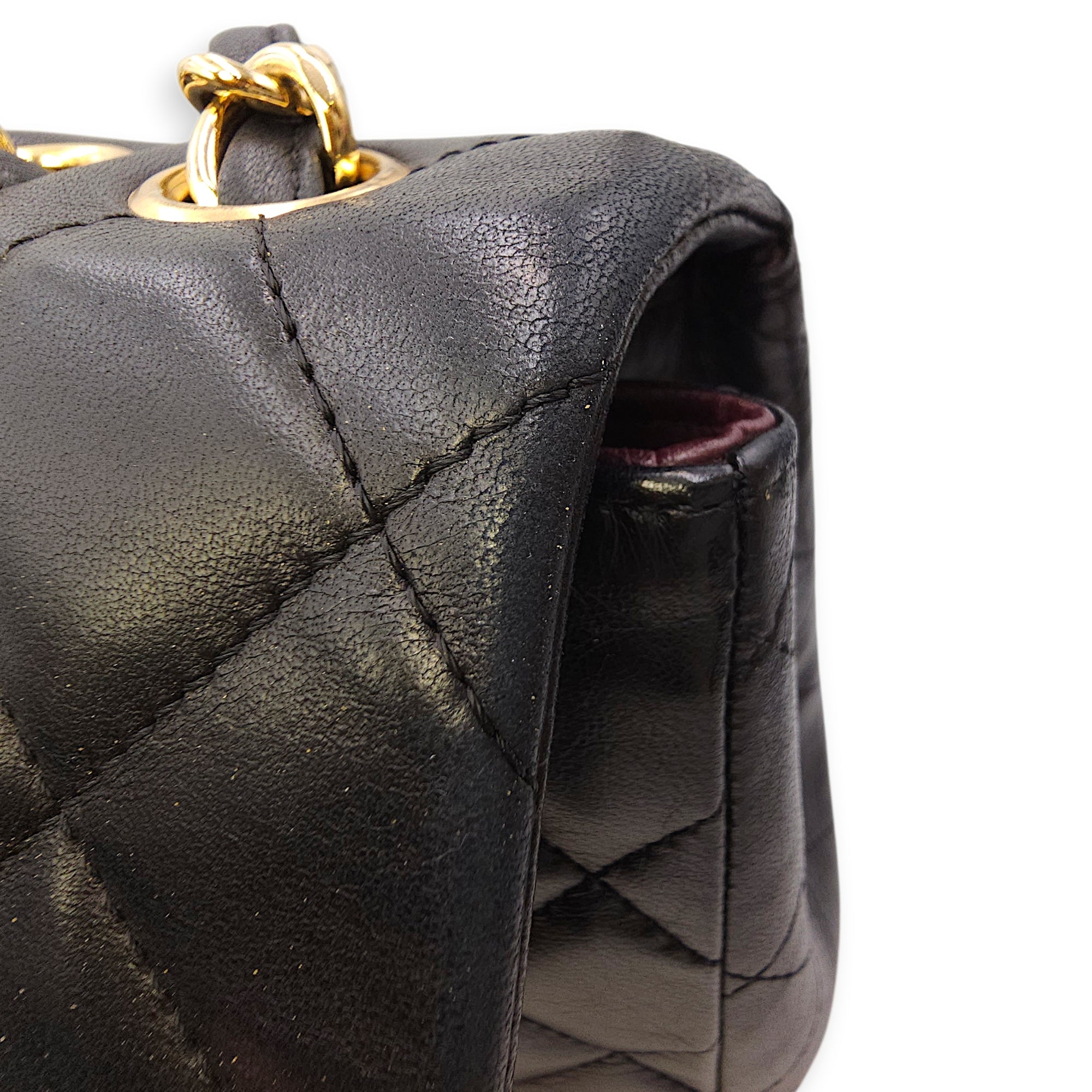 Classic Jumbo Flap 30 Black Shoulder Bag in Lambskin Gold hardware
