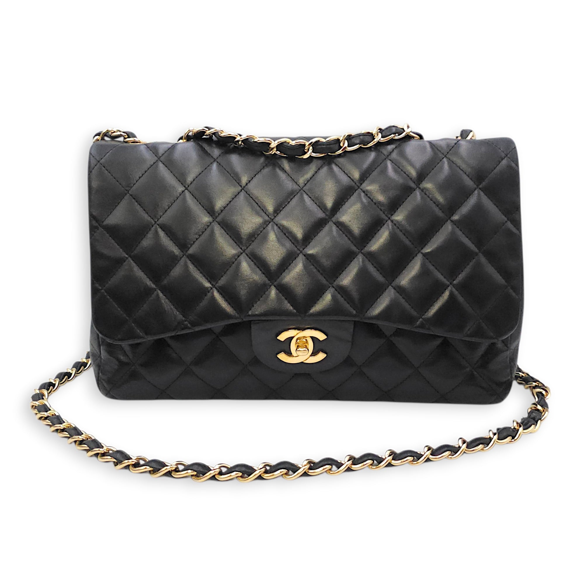 Classic Jumbo Flap 30 Black Shoulder Bag in Lambskin Gold hardware