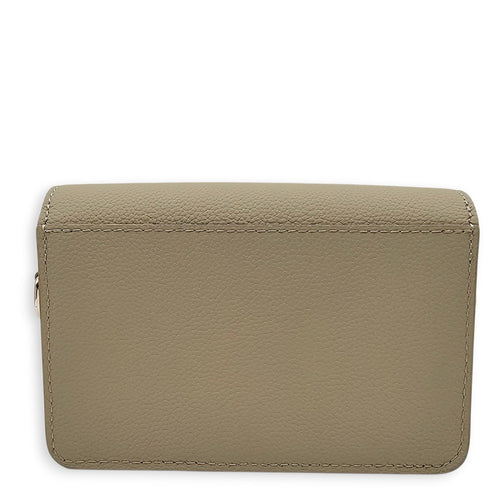 Fastline Green Wearable Wallet with Strap in Calfskin Silver hardware CL2604-20591 2