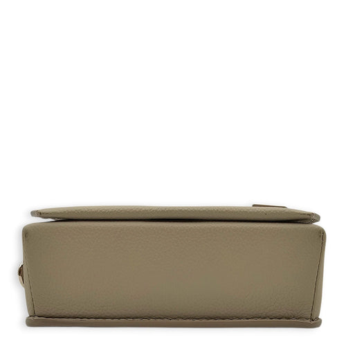 Fastline Green Wearable Wallet with Strap in Calfskin Silver hardware CL2604-20591 5
