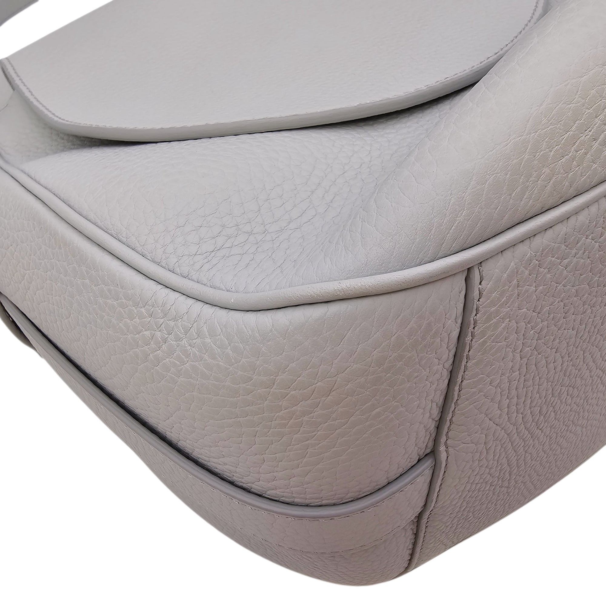 Saddle Ash Grey Shoulder Bag in Calfskin Silver hardware CL2604-20592 11