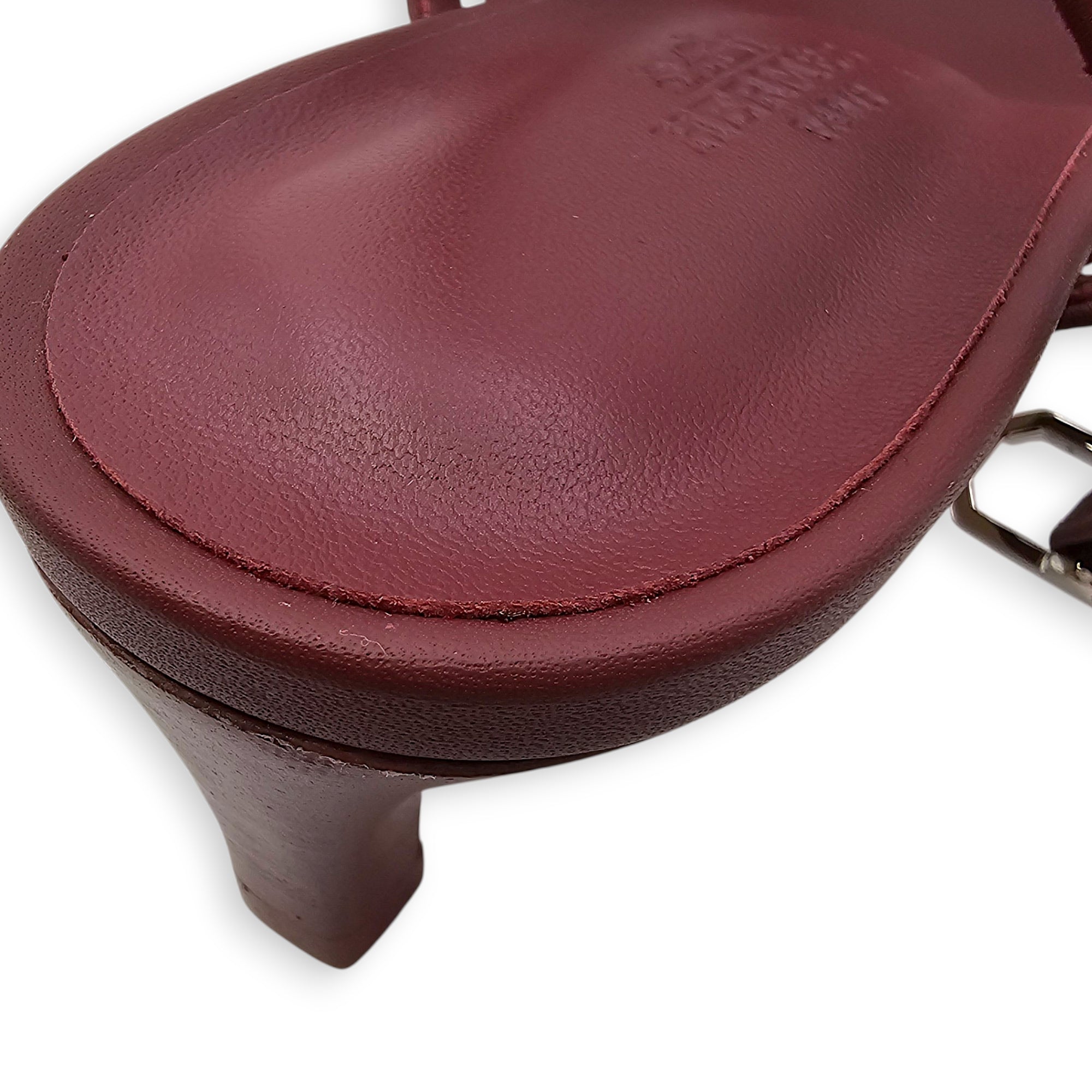 Muse 40 37 Rouge H Sandals in Calfskin Palladium hardware CL2604-20640 4