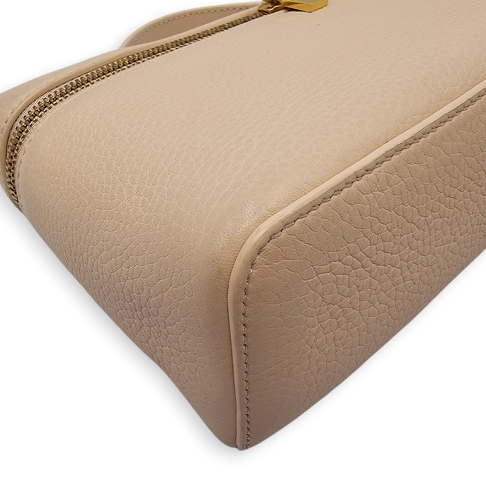 Extra Pocket L19 Pink Crossbody Bag in Calfskin Gold hardware CL2604-20731 11