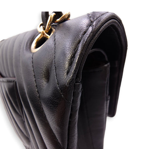 Quilted Chevron Classic Double Flap Medium Black Shoulder Bag in Lambskin Gold hardware CL2604-20740 10