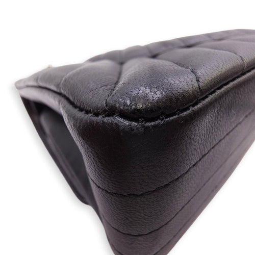 Quilted Chevron Classic Double Flap Medium Black Shoulder Bag in Lambskin Gold hardware CL2604-20740 15