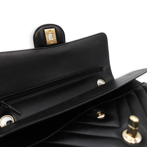 Quilted Chevron Classic Double Flap Medium Black Shoulder Bag in Lambskin Gold hardware CL2604-20740 18