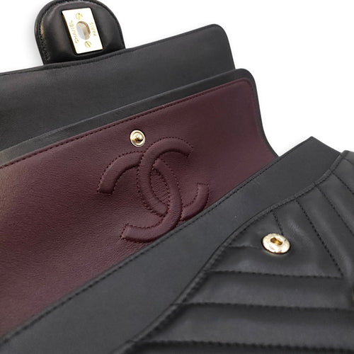 Quilted Chevron Classic Double Flap Medium Black Shoulder Bag in Lambskin Gold hardware CL2604-20740 7