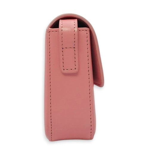 Teen Triomphe Pink Shoulder Bag in Calfskin Gold hardware CL2604-20746 4