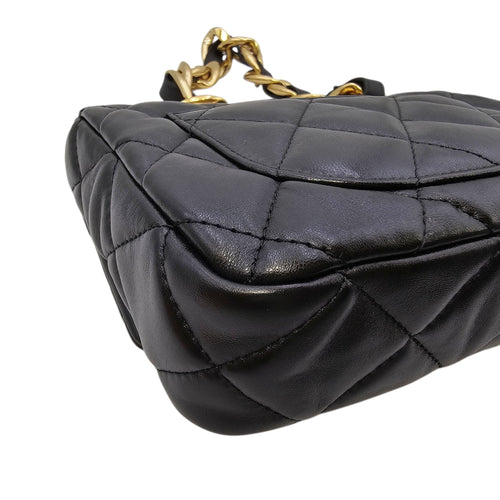 Quilted 22A Flap Small Black Shoulder Bag in Caviar Leather Gold hardware CL2604-20780 14