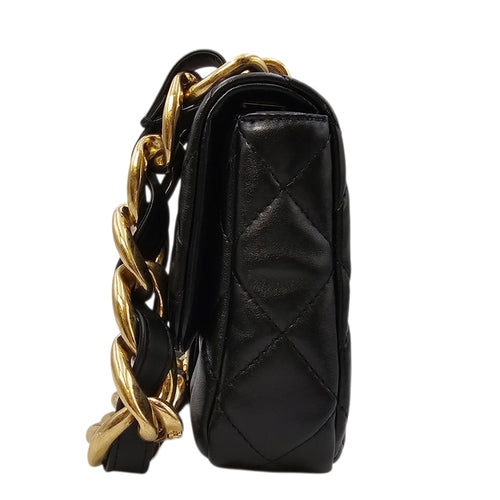 Quilted 22A Flap Small Black Shoulder Bag in Caviar Leather Gold hardware CL2604-20780 5
