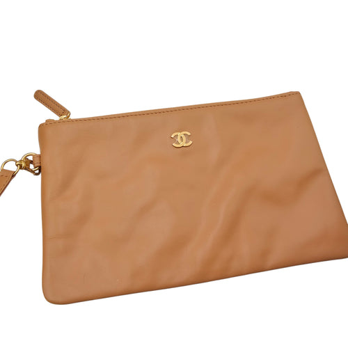 C22 Brown Shoulder Bag in Calfskin Gold hardware