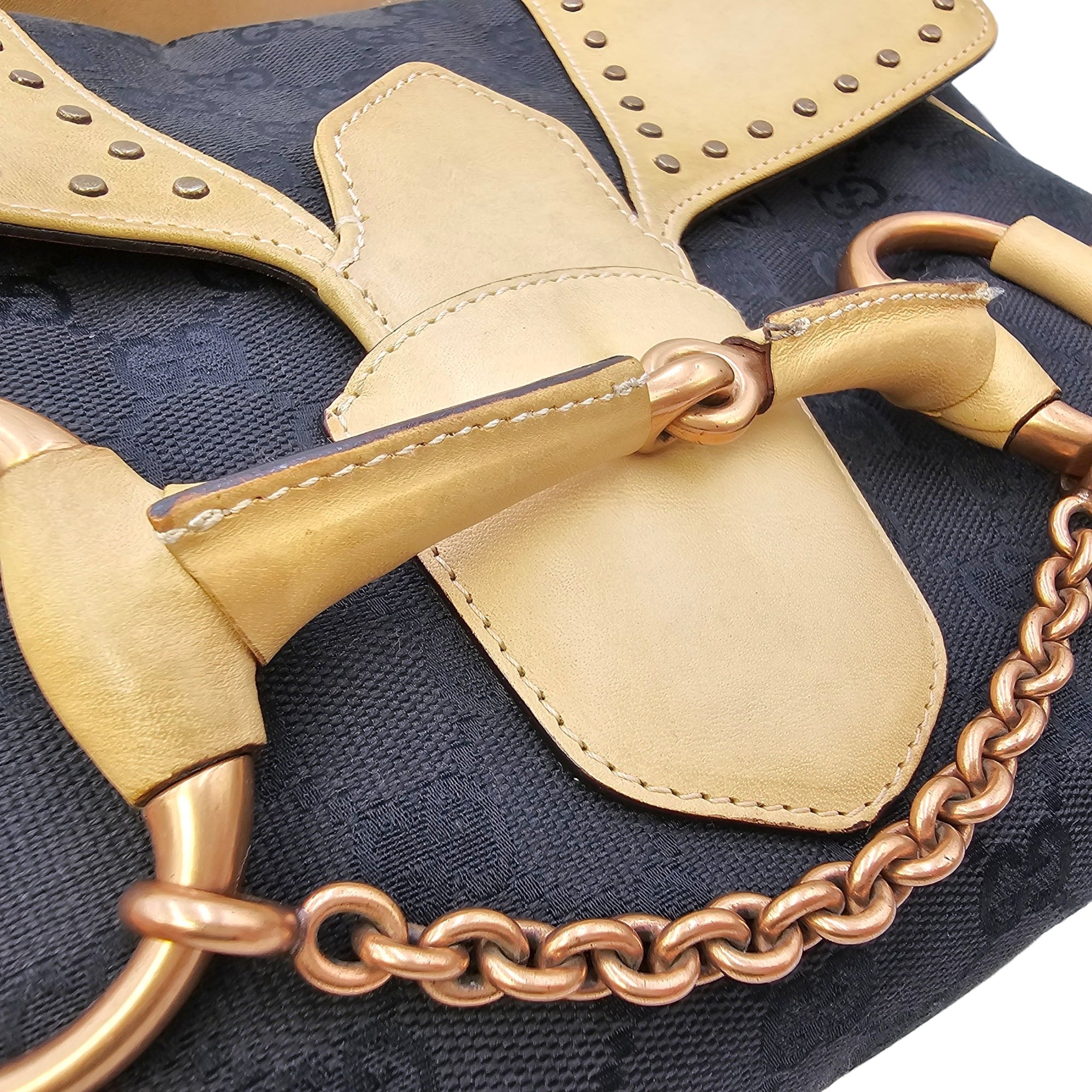 Horsebit Chain Medium Black Shoulder Bag Matte Gold hardware CL2604-20800 10