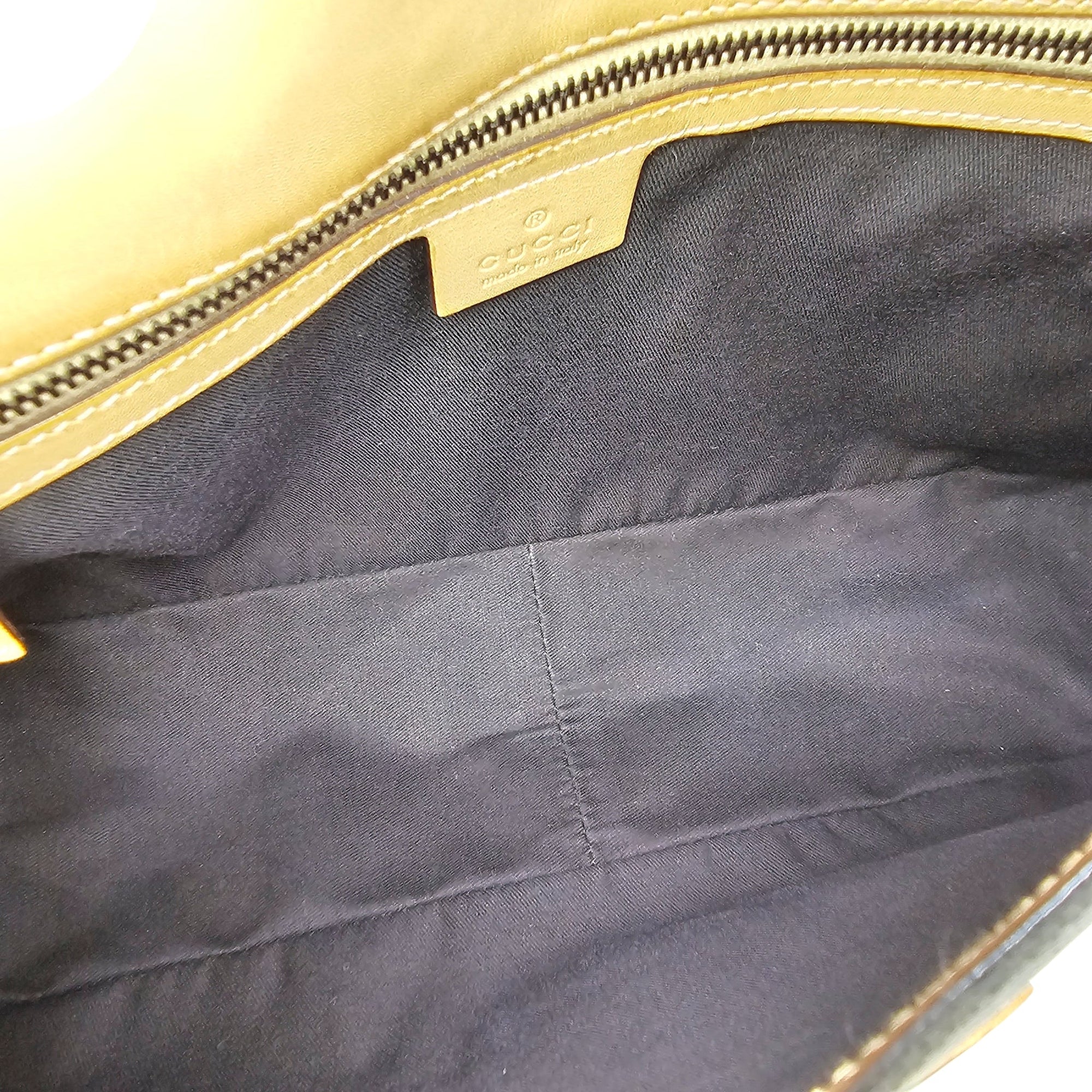Horsebit Chain Medium Black Shoulder Bag Matte Gold hardware CL2604-20800 6