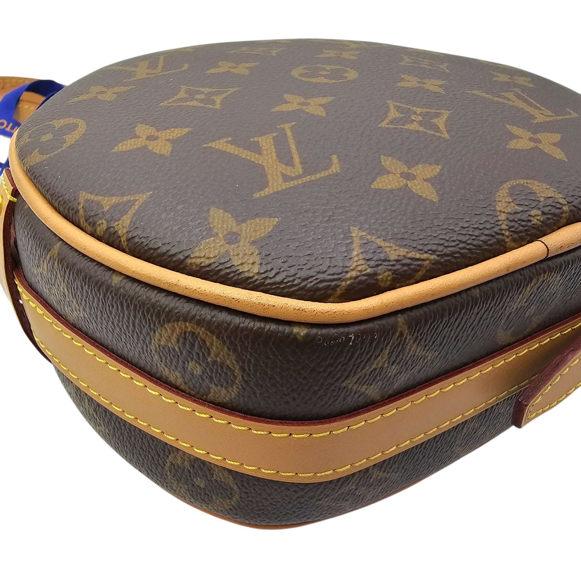 Boite Chapeau Souple PM Monogram Brown Crossbody Bag in Canvas Gold hardware