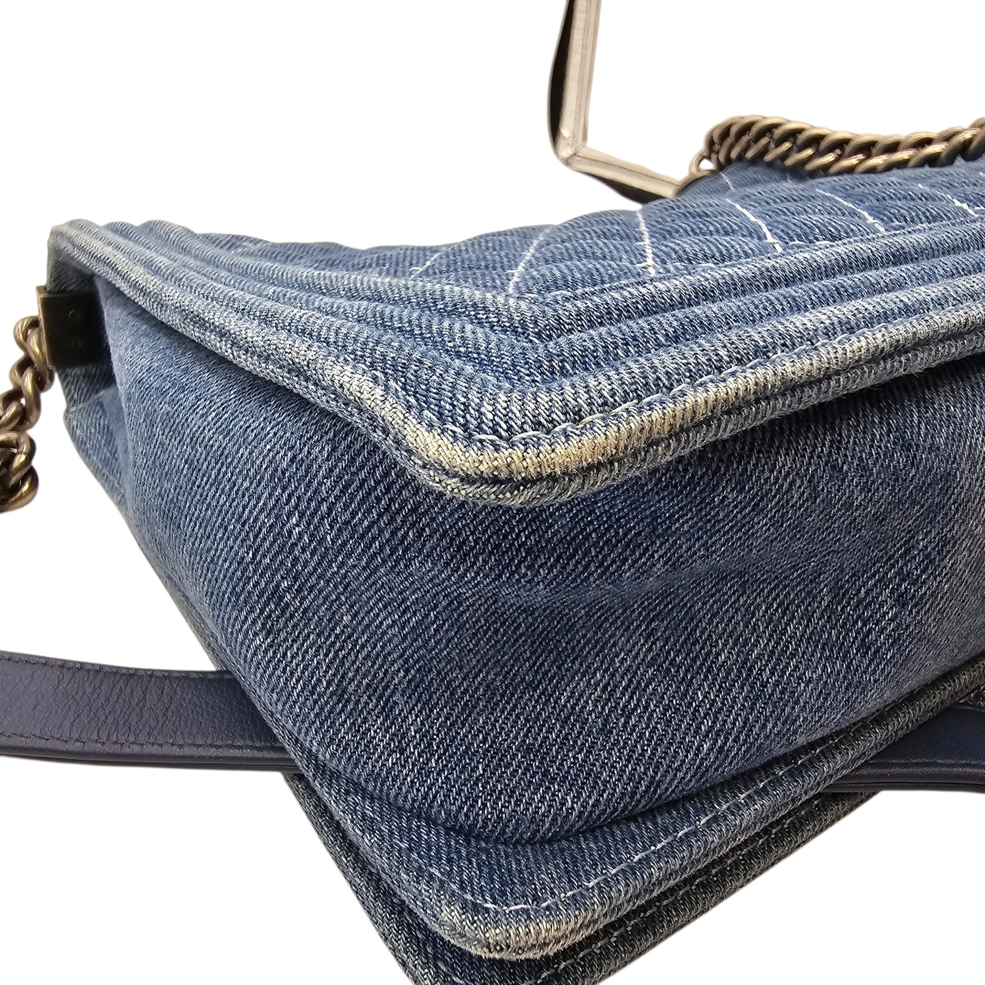 Le boy Flap Large Blue Shoulder Bag in Denim Ruthenium hardware CL2604-20836 13