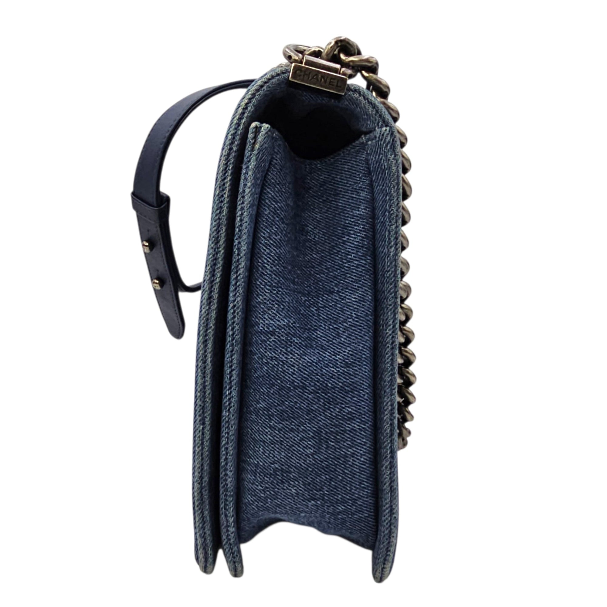 Le boy Flap Large Blue Shoulder Bag in Denim Ruthenium hardware CL2604-20836 4