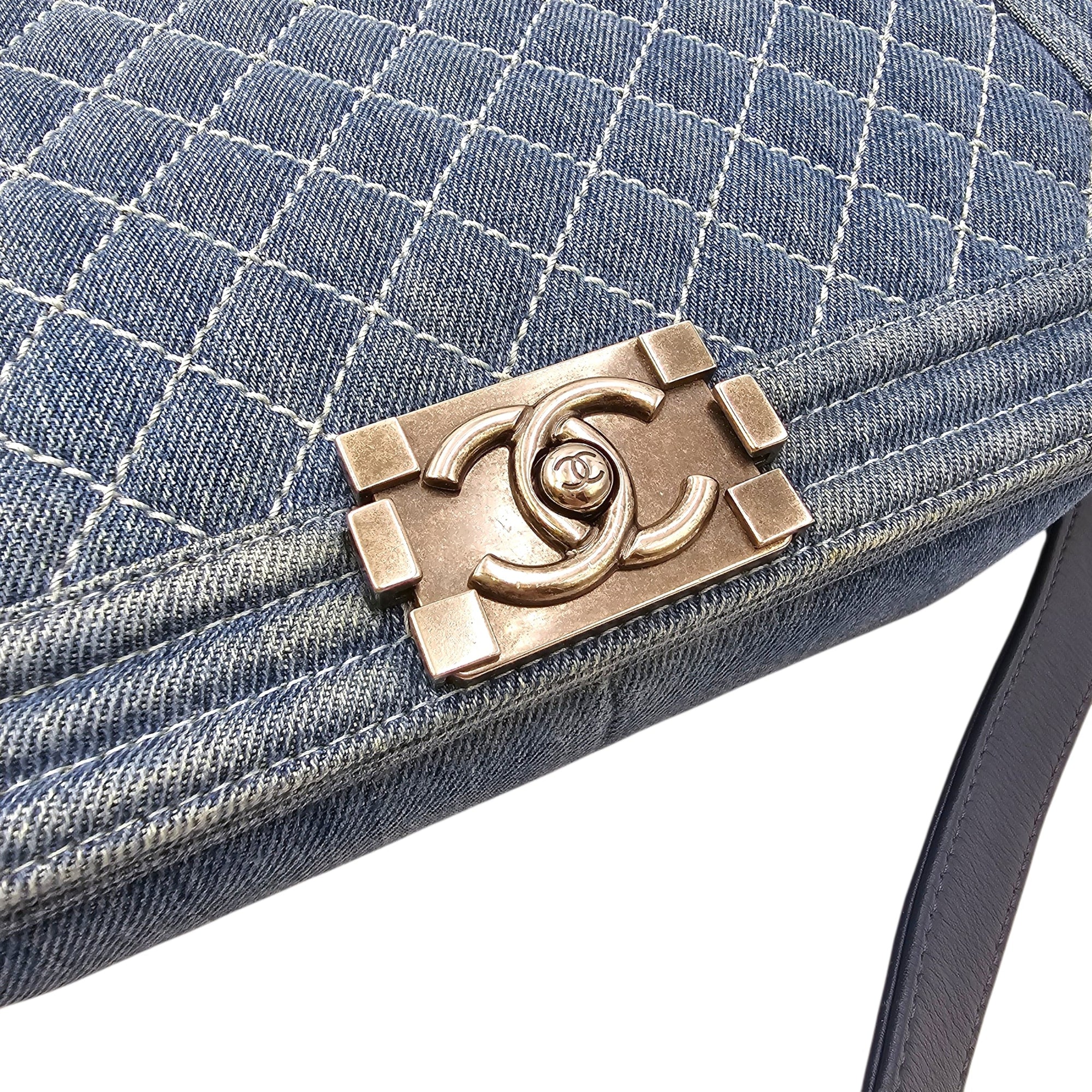Le boy Flap Large Blue Shoulder Bag in Denim Ruthenium hardware CL2604-20836 9
