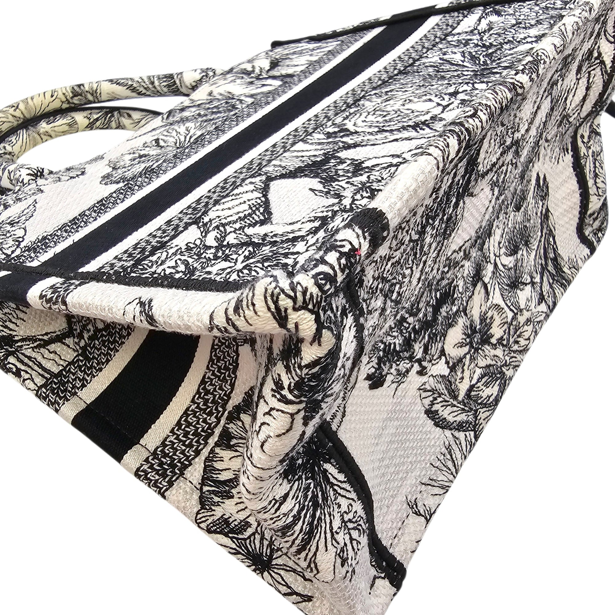 Book Tote Small Black Top Handle Bag in Canvas CL2604-20895 11
