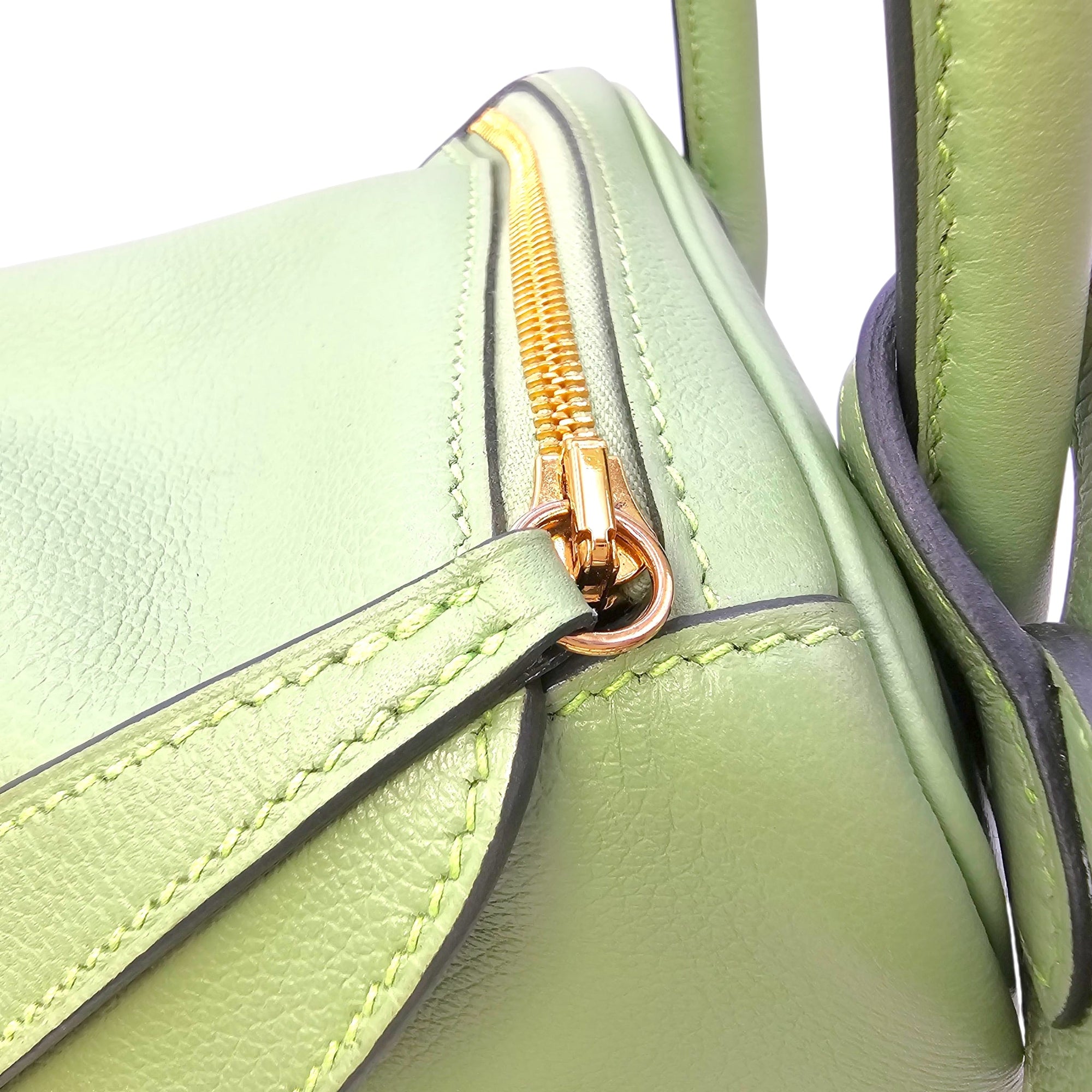 Lindy 26 Vert Criquet in Evercolor Gold hardware CL2604-20899 12
